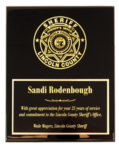 Black or Rosewood piano finish plaque provides a great contrast to your agency’s logo or patch engraved directly into the plaque.